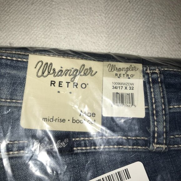 Women's Wrangler Retro Mae Mid Rise Bootcut Jeans-Size 34/17 x 32 - Picture 8 of 10